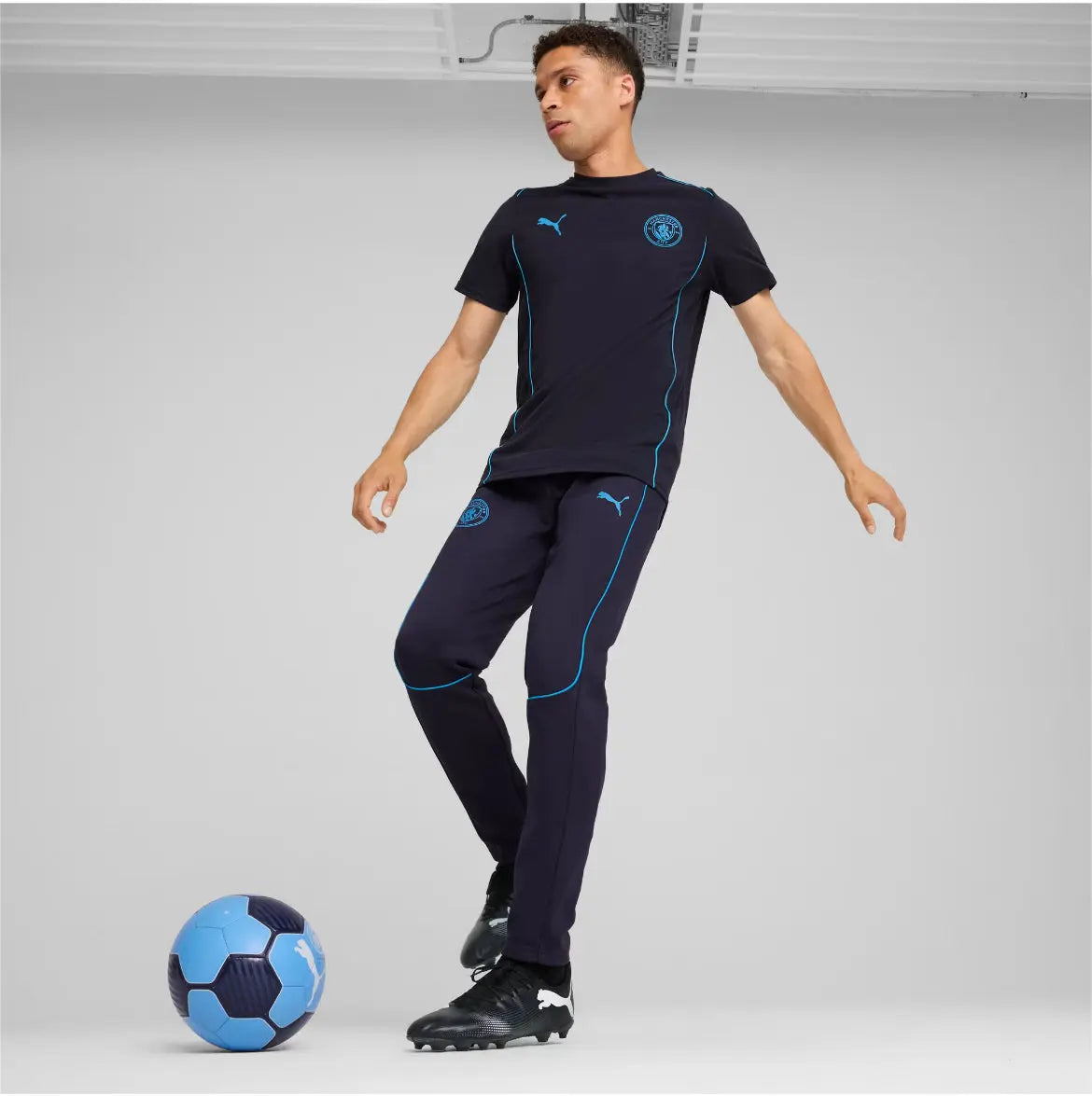 Puma Pantaloni Tuta Casual Pants MCFC Manchester City 2024/2025 Blue Navy Fairplay Store Cosenza