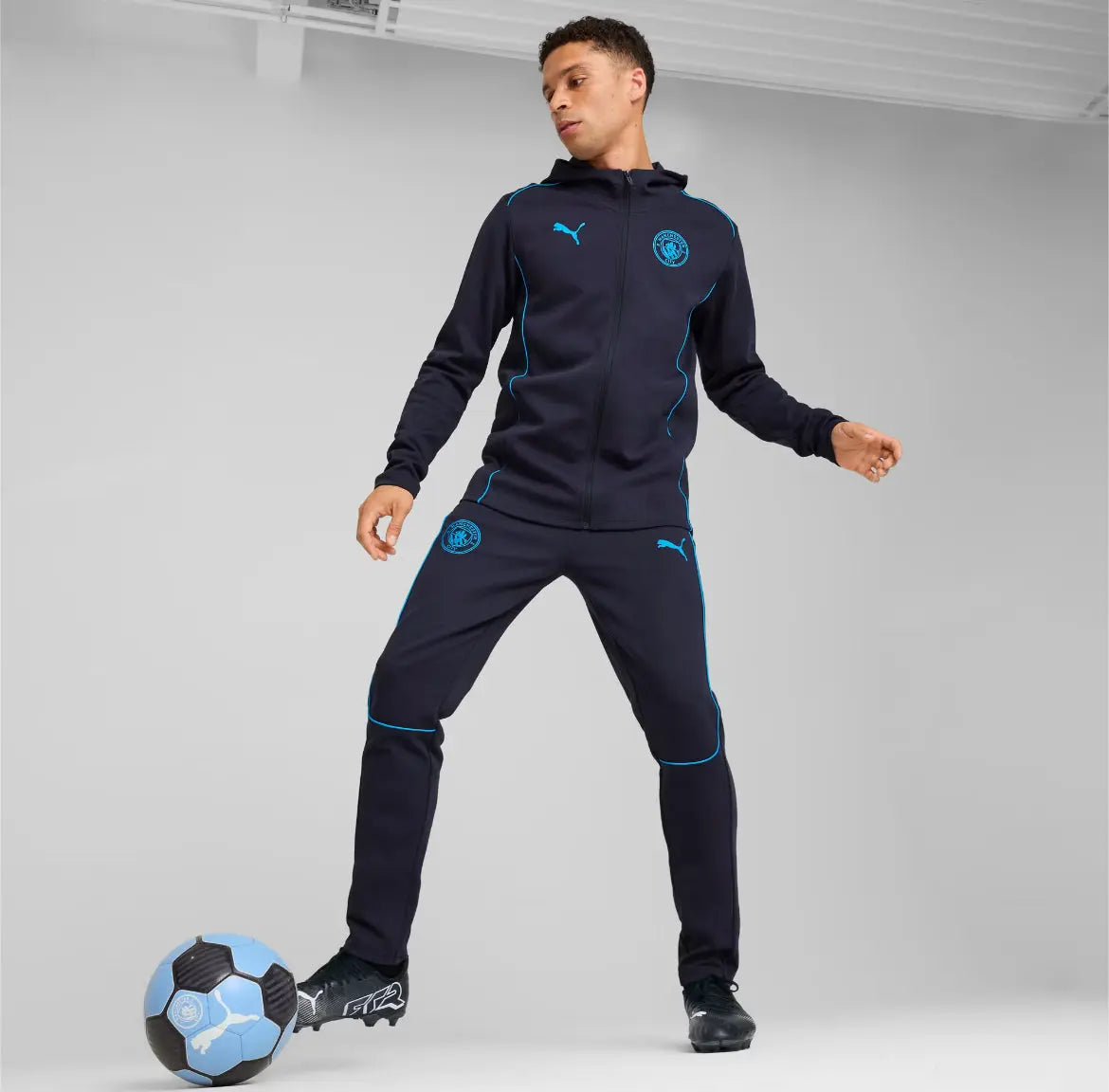 Puma Giacca Tuta Casual Hoodie MCFC Manchester City 2024/2025 Blu Navy Fairplay Store Cosenza
