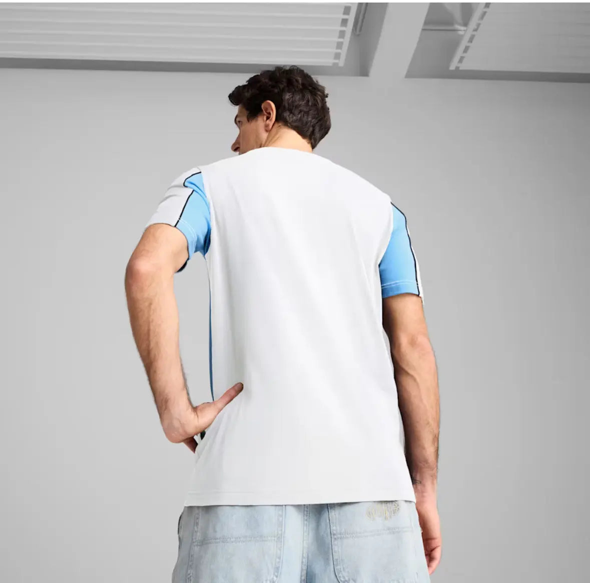 Puma Tee Maglietta MCFC FtblARCHIVE Manchester City Bianca Azzurra 2024/2025 Fairplay Store Cosenza
