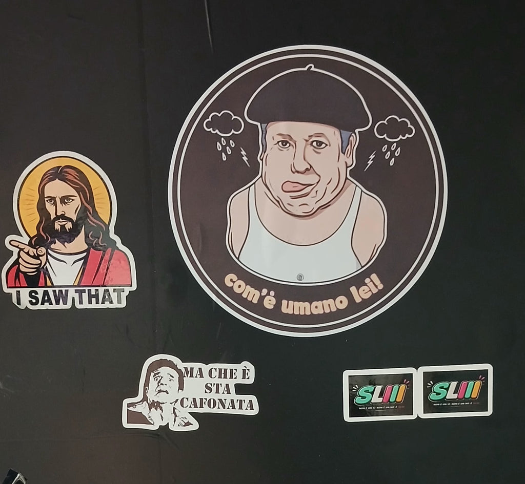 Adesivi personalizzati GALESPORT con grafiche ironiche, territoriali e SLI